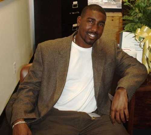 A man in a tux; Actual size=180 pixels wide